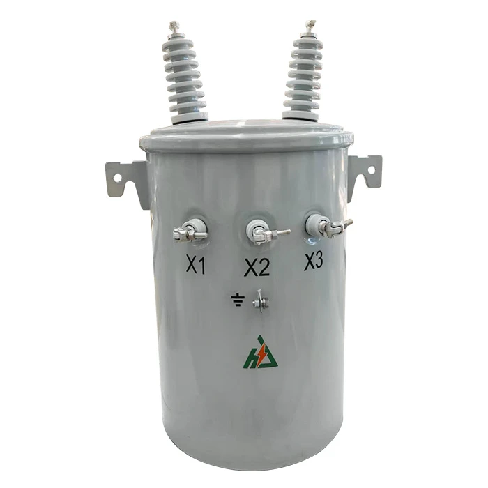 Transformateur monté sur poteau monophasé de 167 KVA